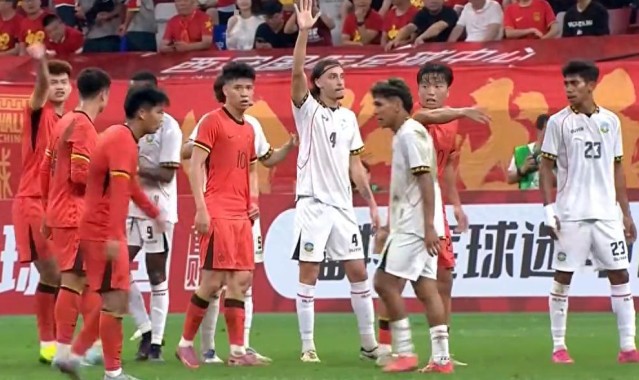 中国男足10-0大胜北马，基本出线！球员评价：2人获满分，1人高分