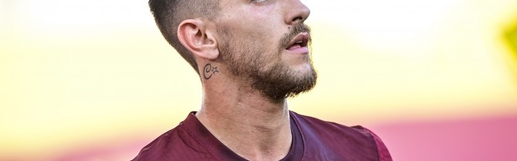 开云中国-罗马热身赛8比0大胜业余队，迪巴拉先发佩莱格里尼回归中场