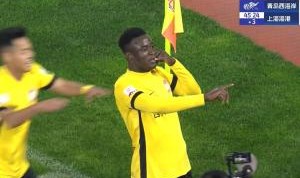 开云官网-传的漂亮射的精彩！徐彬直塞打穿海港防线，阿齐兹晃倒后卫双响！