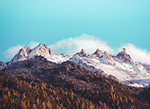 罗竞禁区外巧妙摆脱后远射破门，助玉昆主场先拔头筹